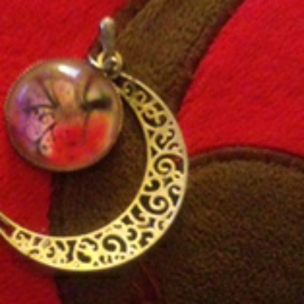 Gorgeous pendant